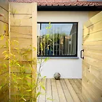 La O Wood & Chic Villa