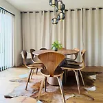 Βίλα La O Wood & Chic *