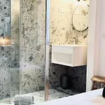 Villa La O Wood & Chic *