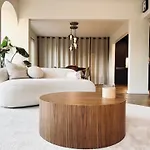Villa La O Wood & Chic *