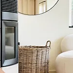 Villa La O Wood & Chic *